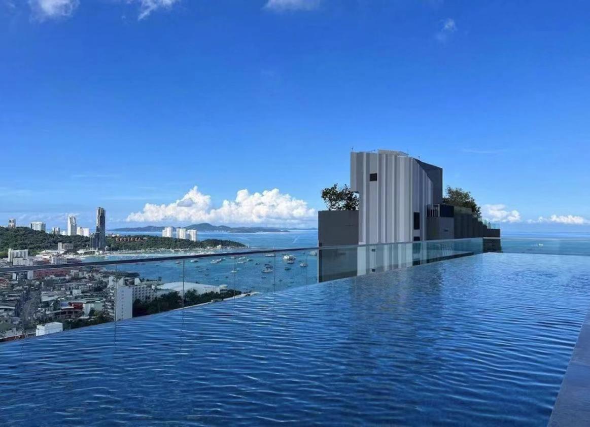 The Base Apartamento Pattaya Exterior foto