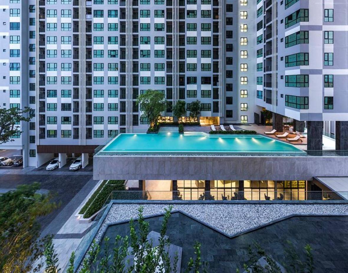 The Base Apartamento Pattaya Exterior foto