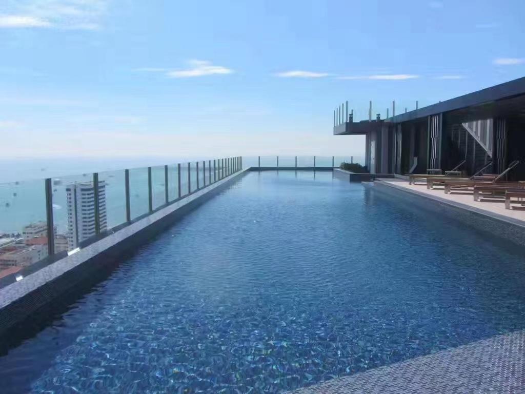The Base Apartamento Pattaya Exterior foto