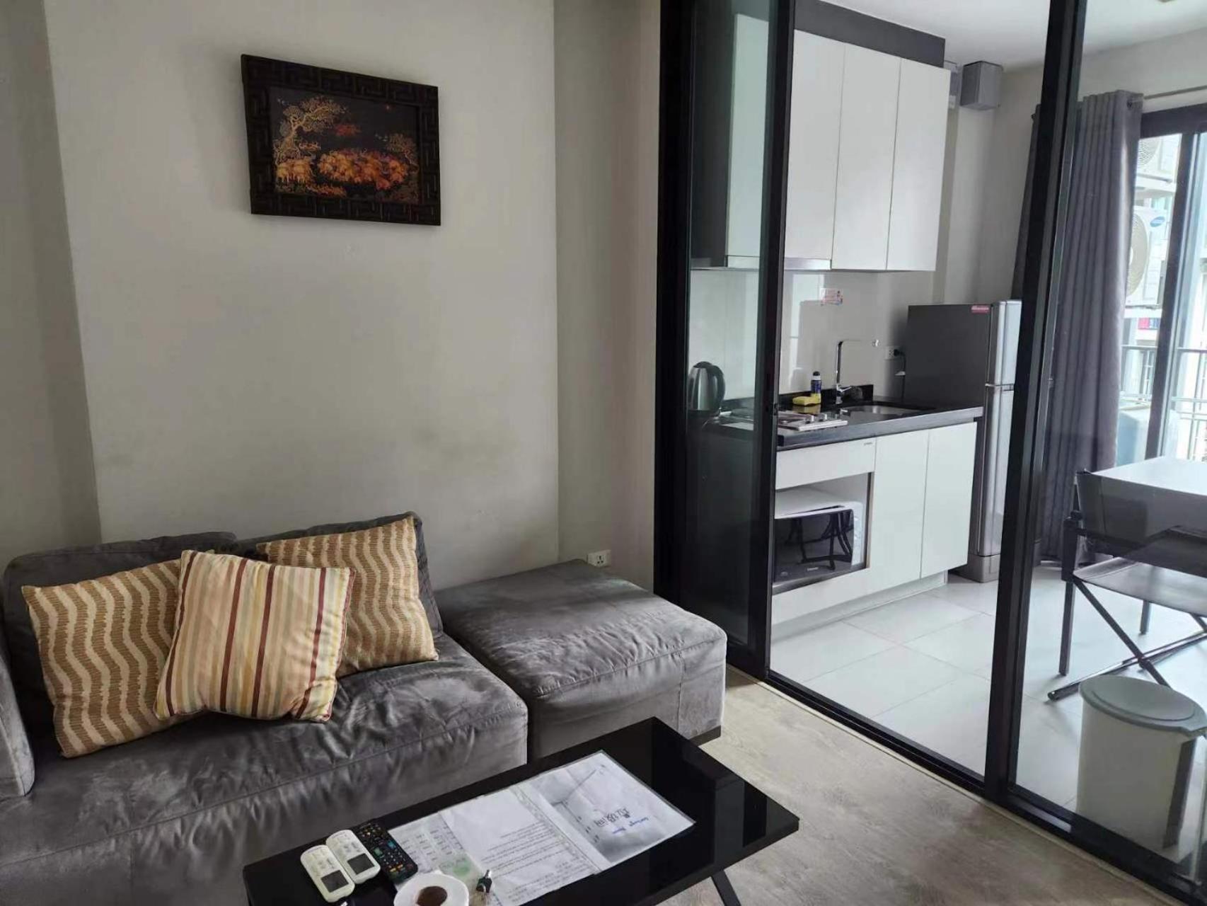 The Base Apartamento Pattaya Exterior foto